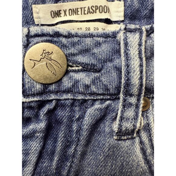 One x OneTeaspoon Bonita Cutoff Denim Shorts, Distressed Raw Hem, Size 24 - Picture 4 of 6